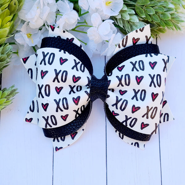 XO w/ Black