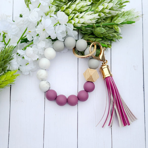 Mauve Bead Wristlet