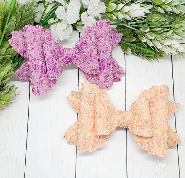 Lace Scallop Bows