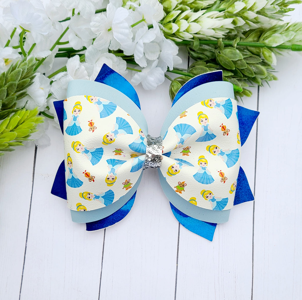 Cinder Pinch Bow – Custom Creations by Susanne