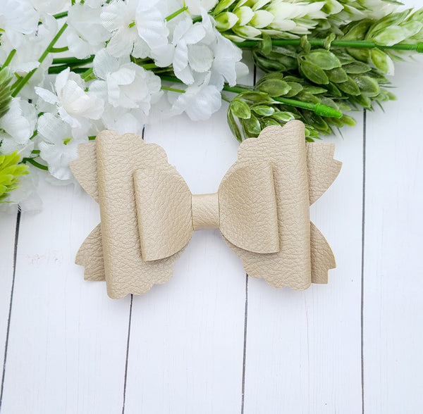Taupe Scallop Bow
