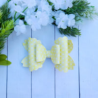 Yellow Dot Scallop Bow